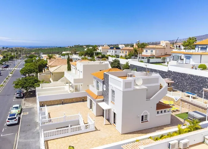 Villa Favorita By